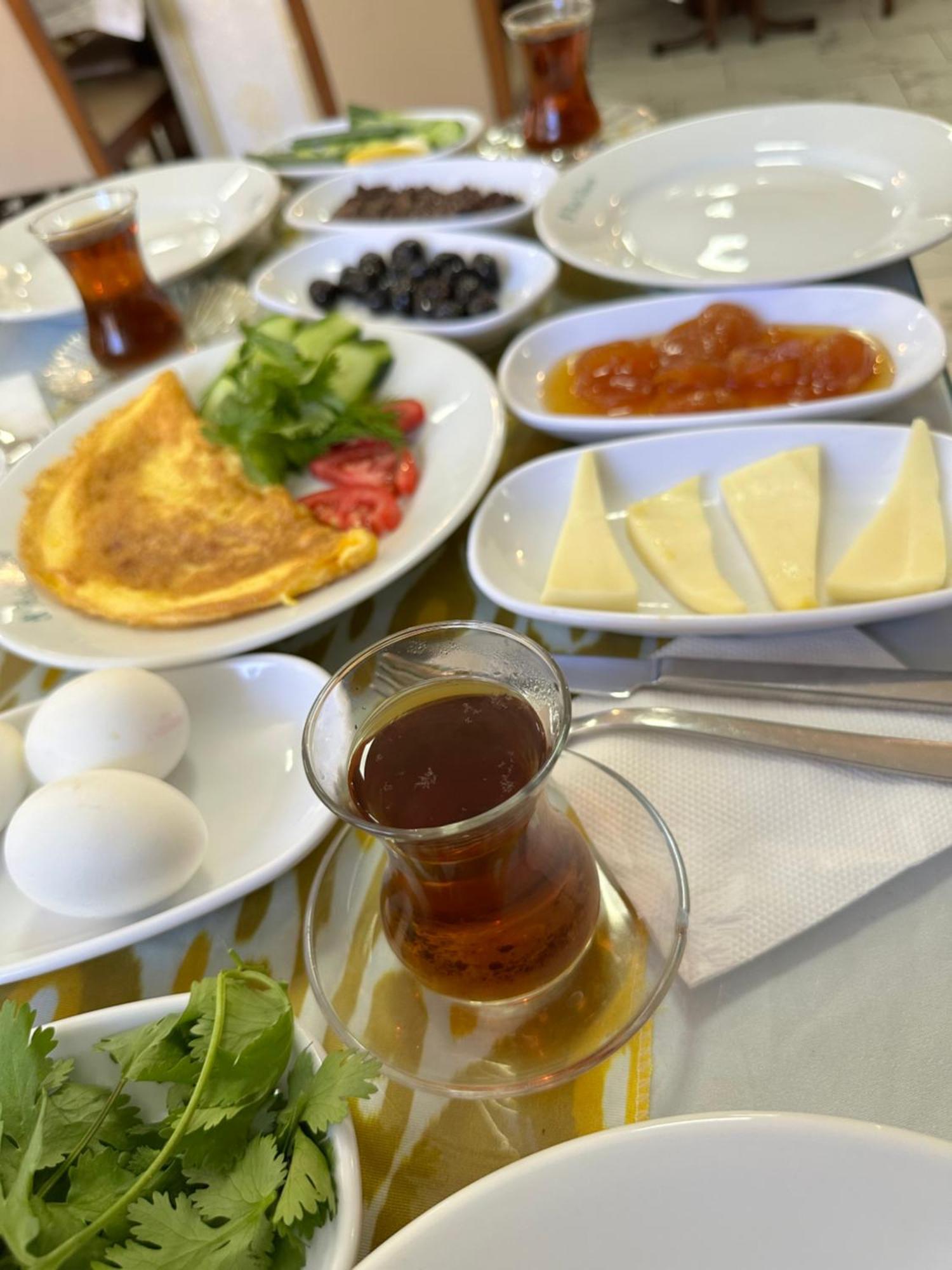 Amore Hotel Istanbul Exterior photo